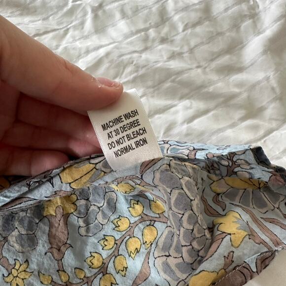 Exclusively for Signals Tunic Top Women's XL Floral India Boho Asymmetric Hem - Picture 6 of 9